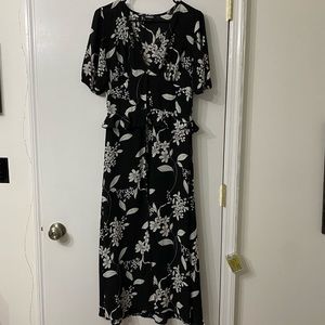 Express Floral Ruffle Waist Duster